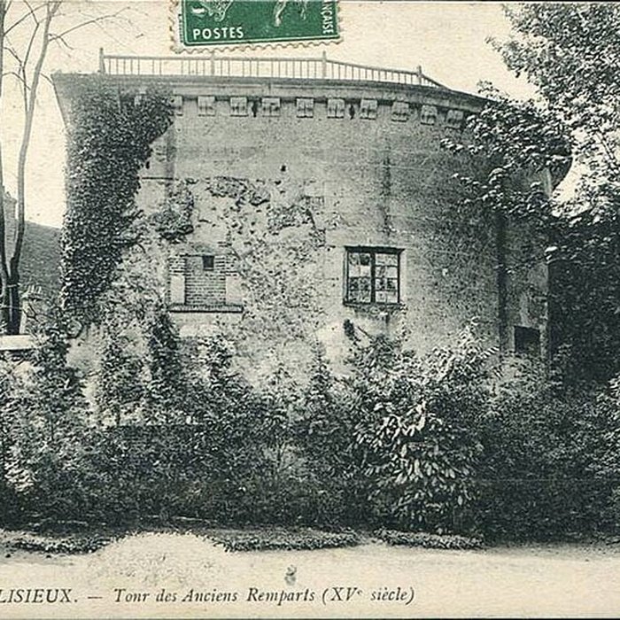 Photo de Tour Lambert de Lisieux