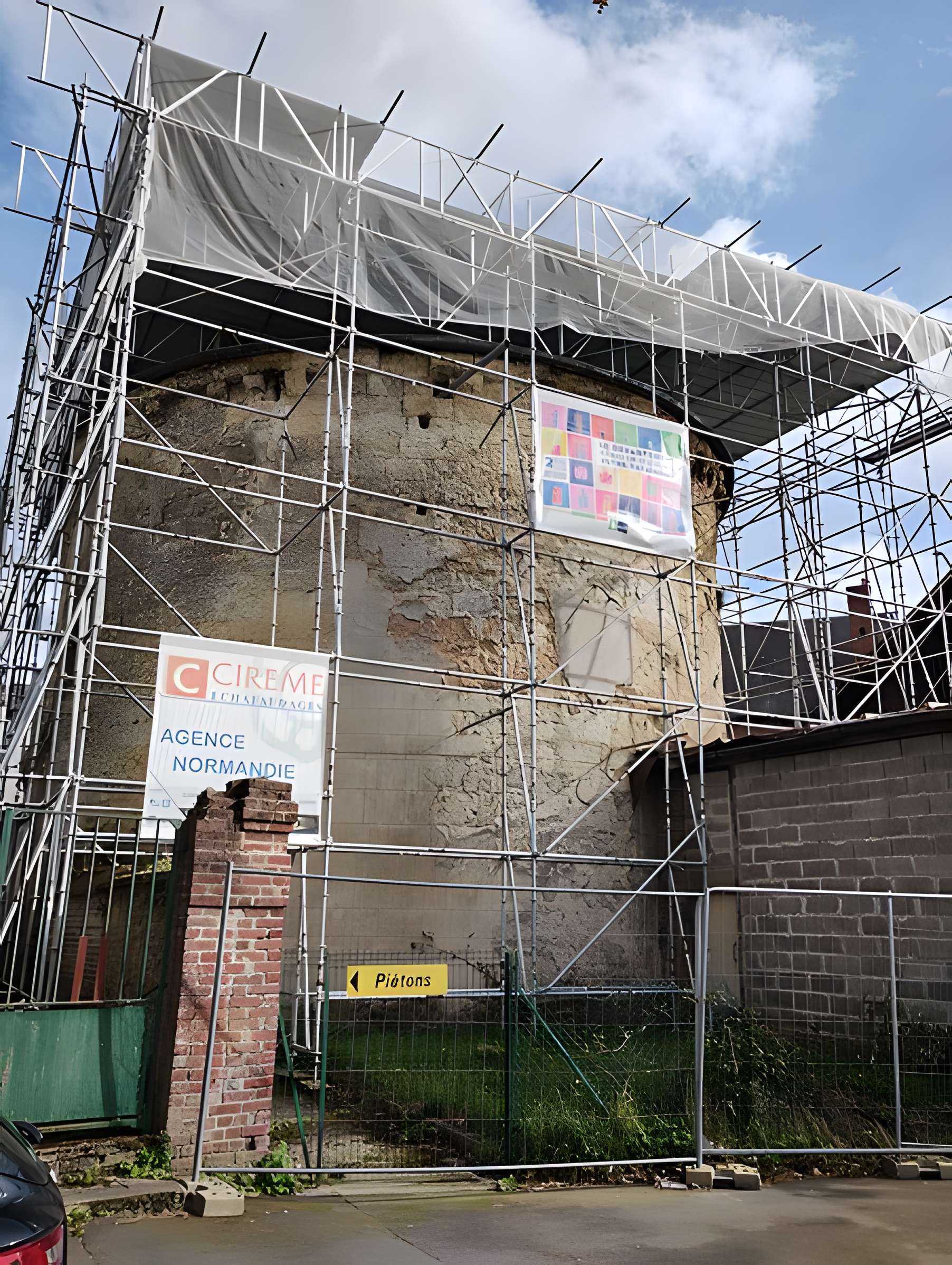 Tour Lambert de Lisieux