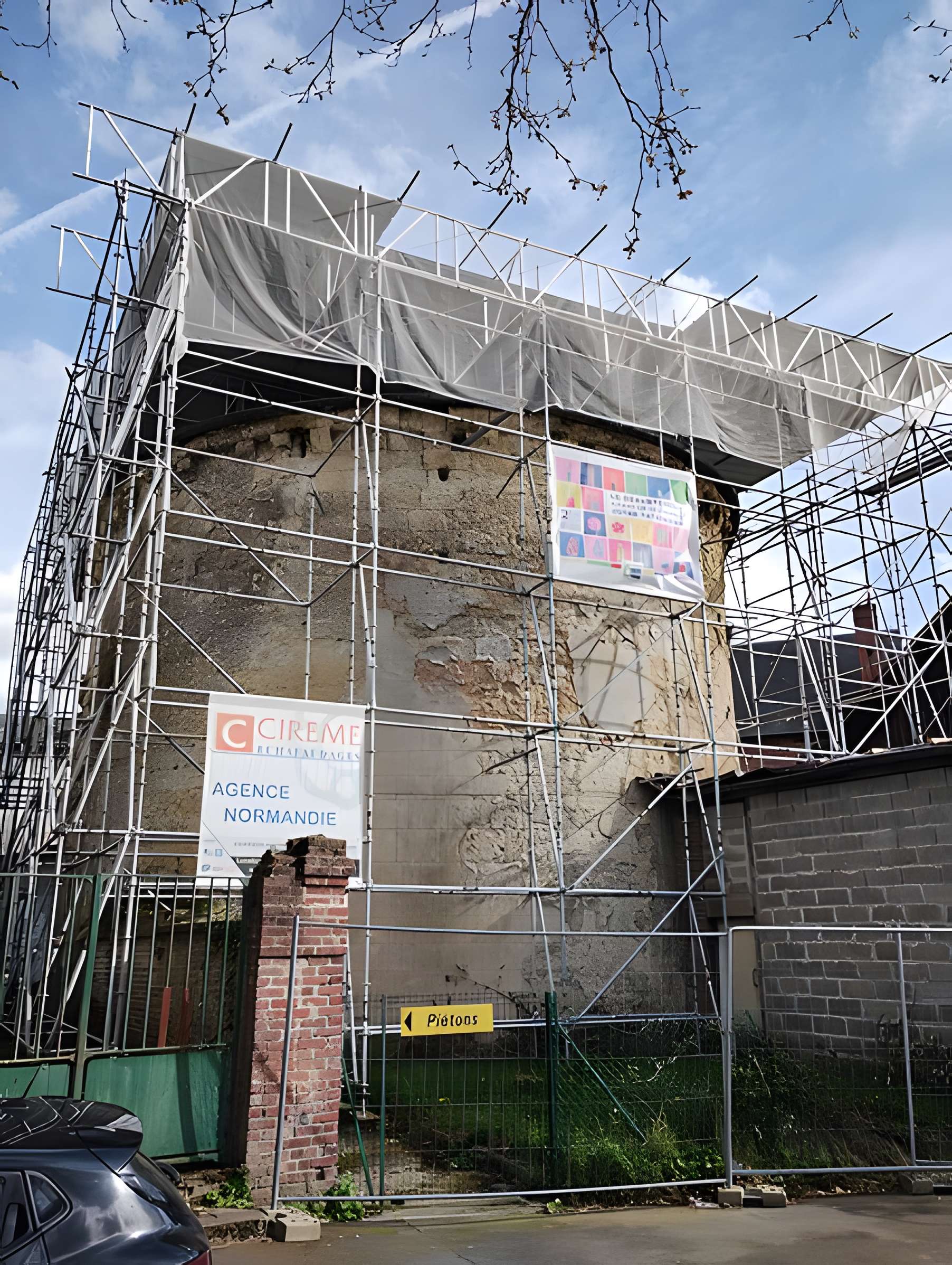 Tour Lambert de Lisieux