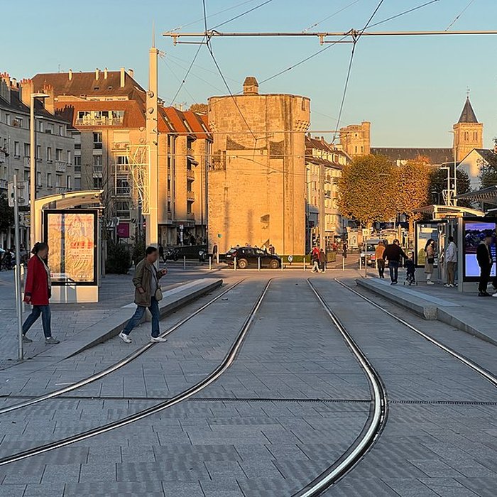 Photo de Tour Leroy de Caen