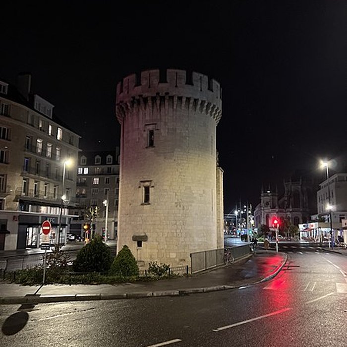 Photo de Tour Leroy de Caen