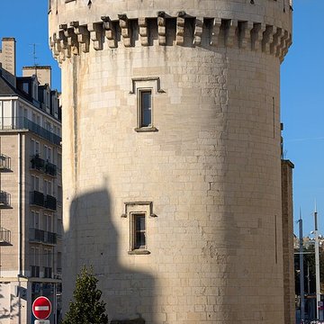 Tour Leroy de Caen