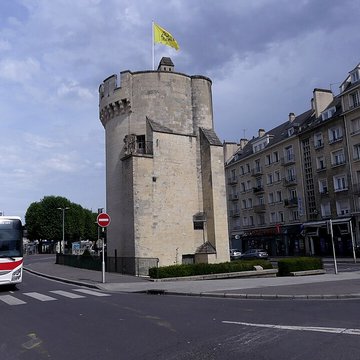 Tour Leroy de Caen