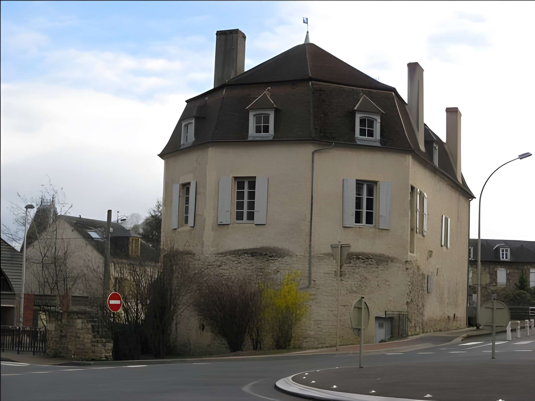 Tour Saint-Éloi de Nevers