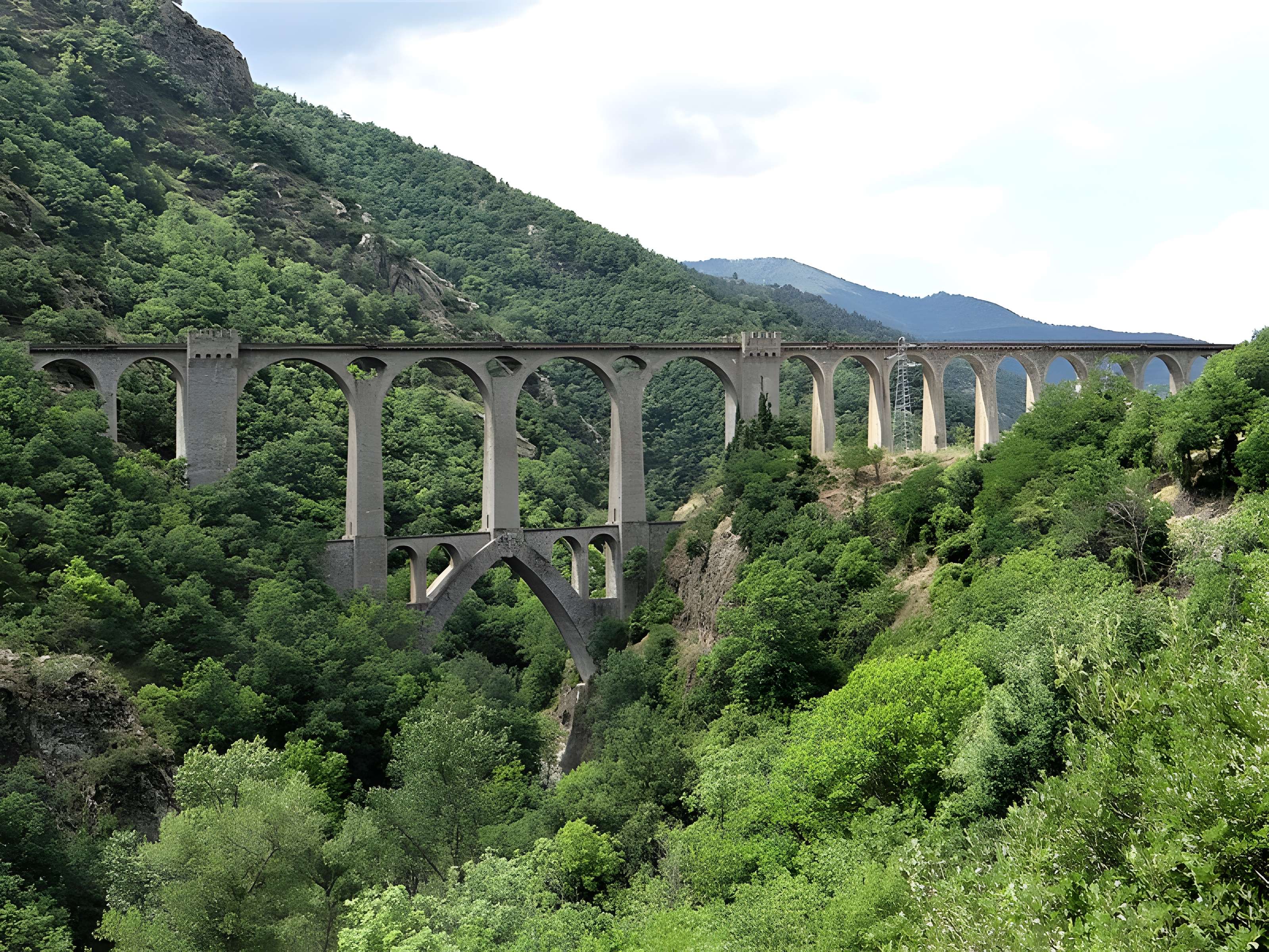 Viaduc Séjourné à Fontpédrouse
