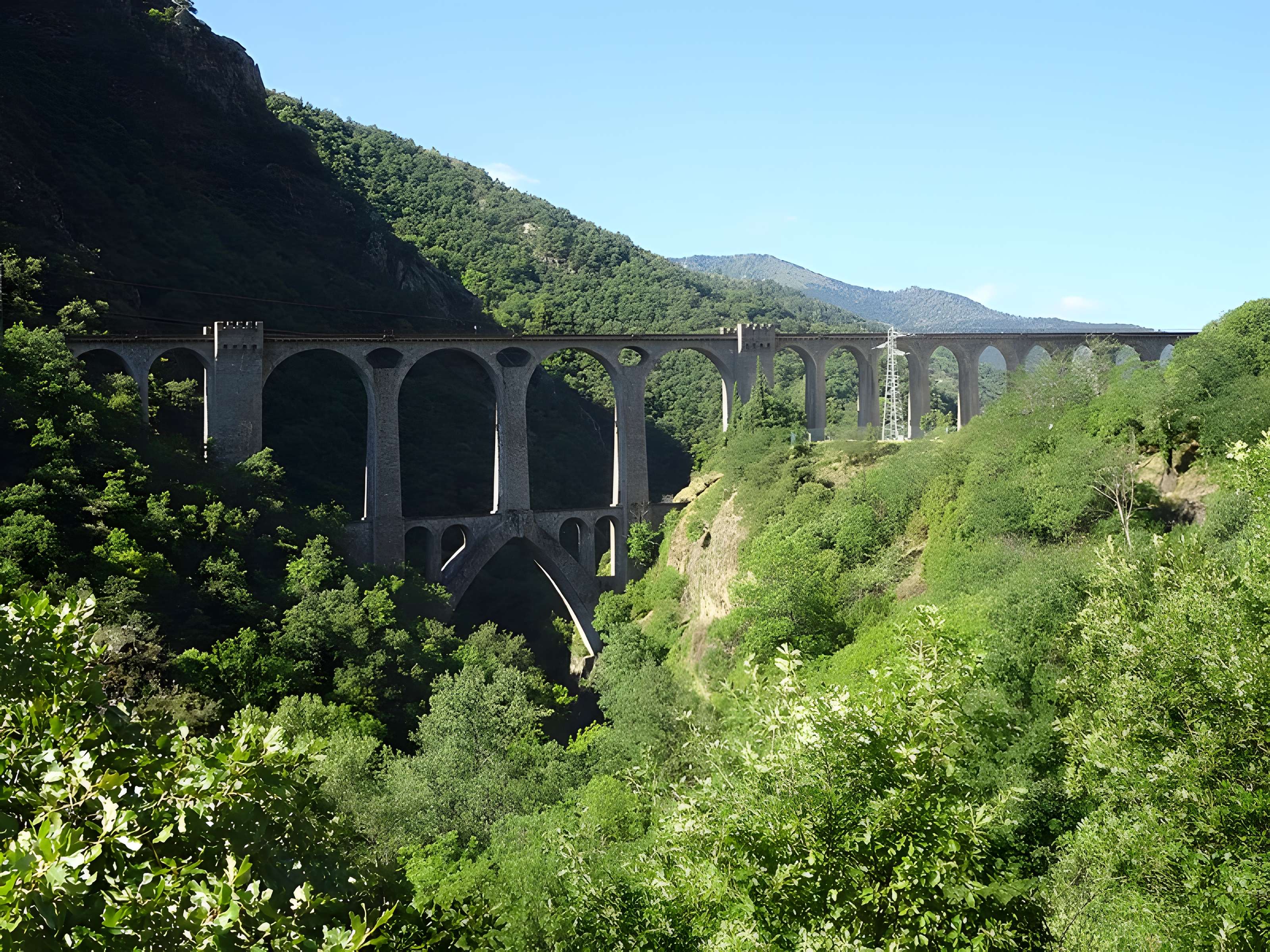 Viaduc Séjourné à Fontpédrouse