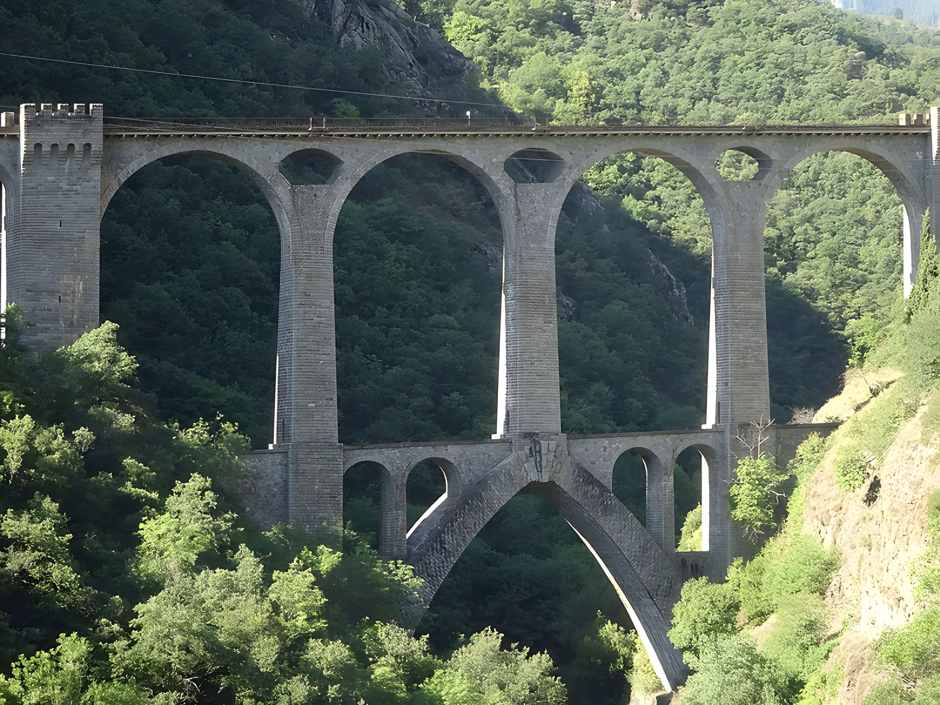 Viaduc Séjourné à Fontpédrouse