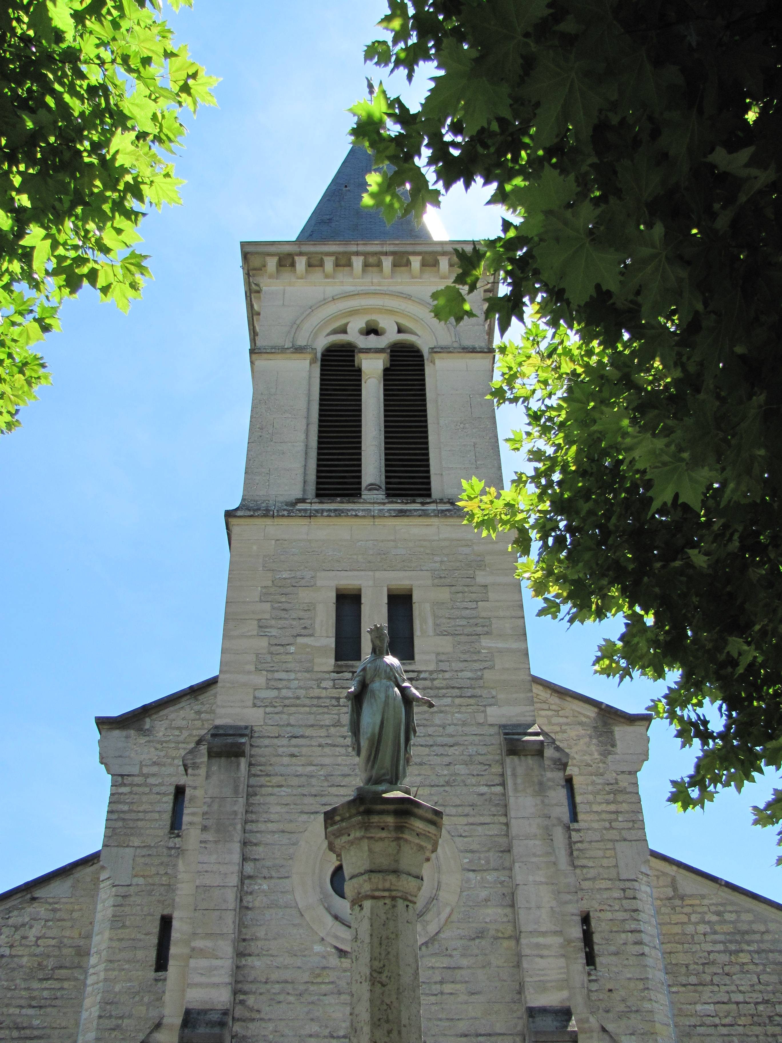 Photo de Saint-Julien Kirche von Beynost