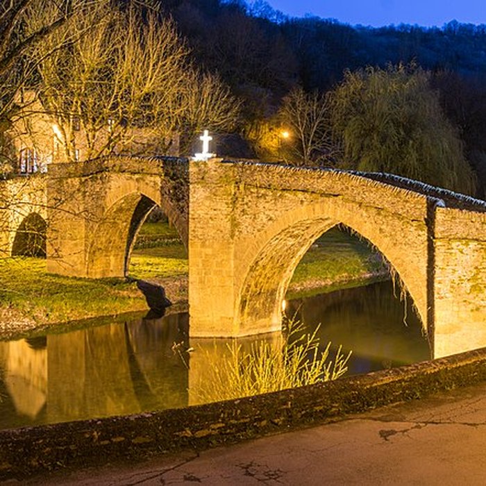Photo de Vieux Pont de Belcastel
