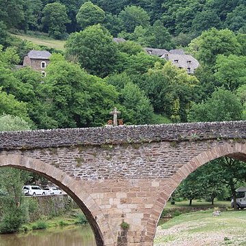Vieux Pont de Belcastel