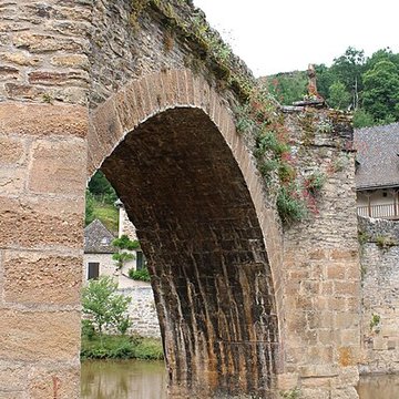 Vieux Pont de Belcastel