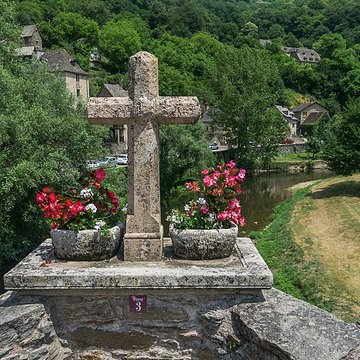 Vieux Pont de Belcastel