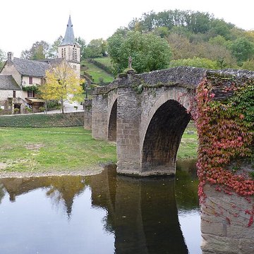 Vieux Pont de Belcastel