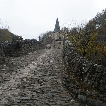 Vieux Pont de Belcastel