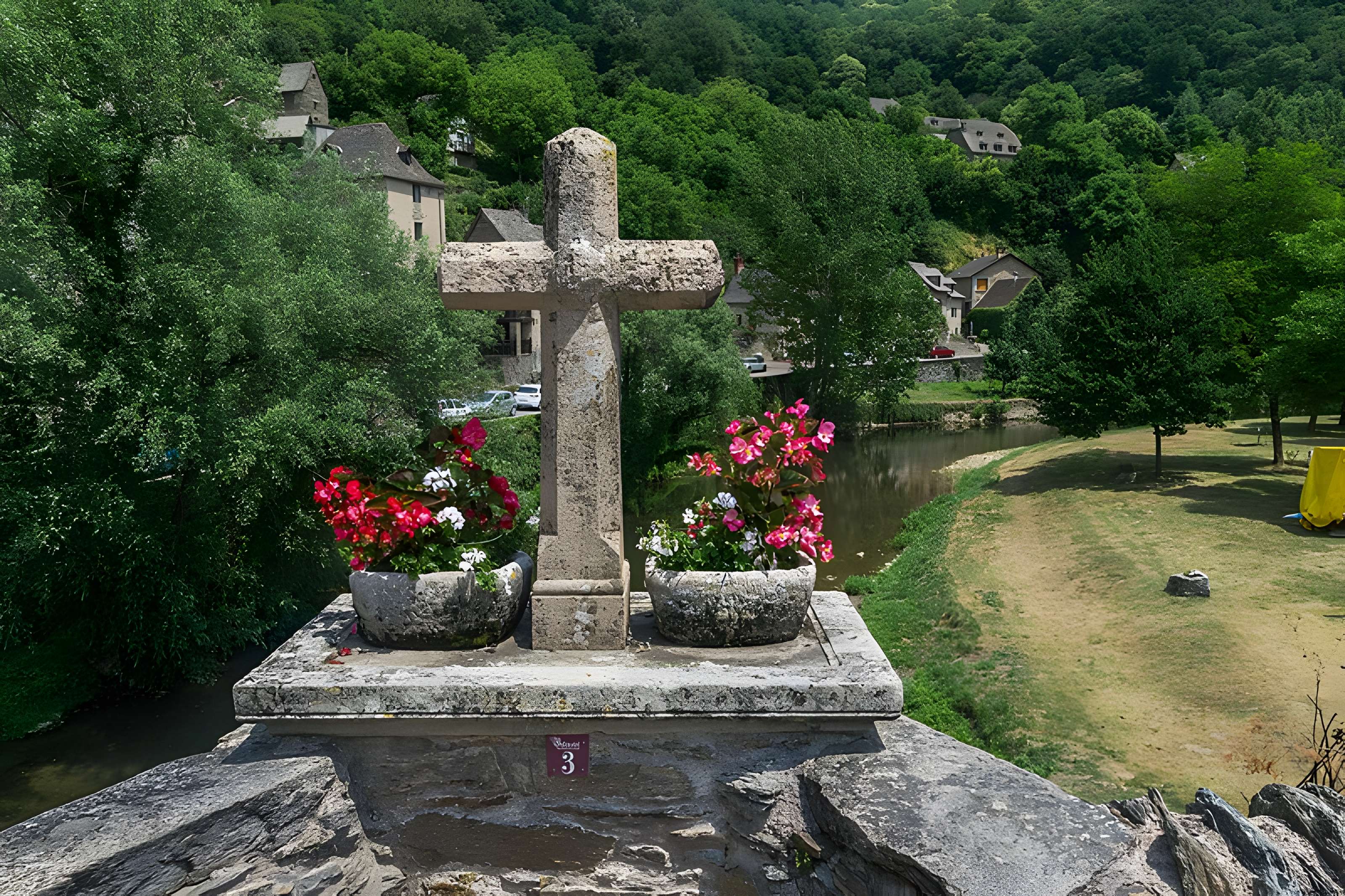 Vieux Pont de Belcastel