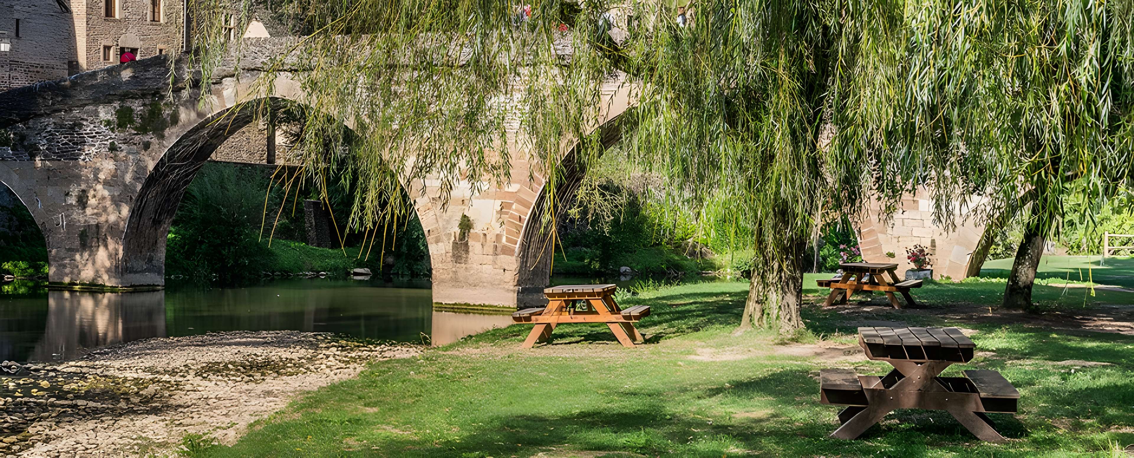 Vieux Pont de Belcastel