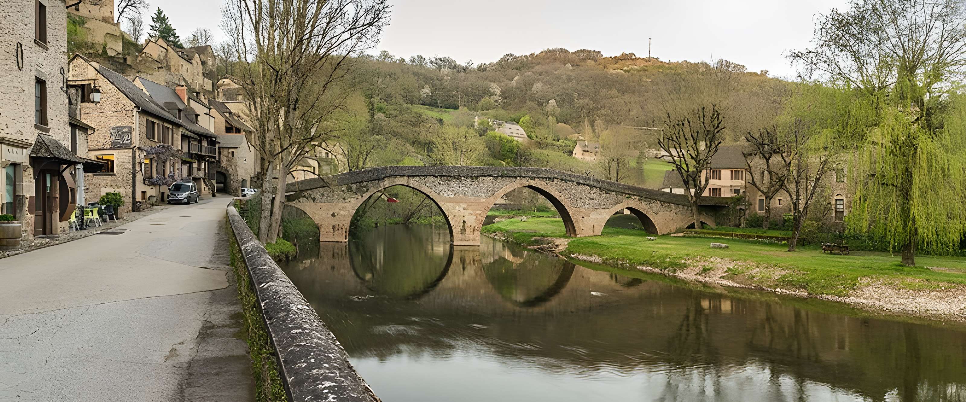 Vieux Pont de Belcastel