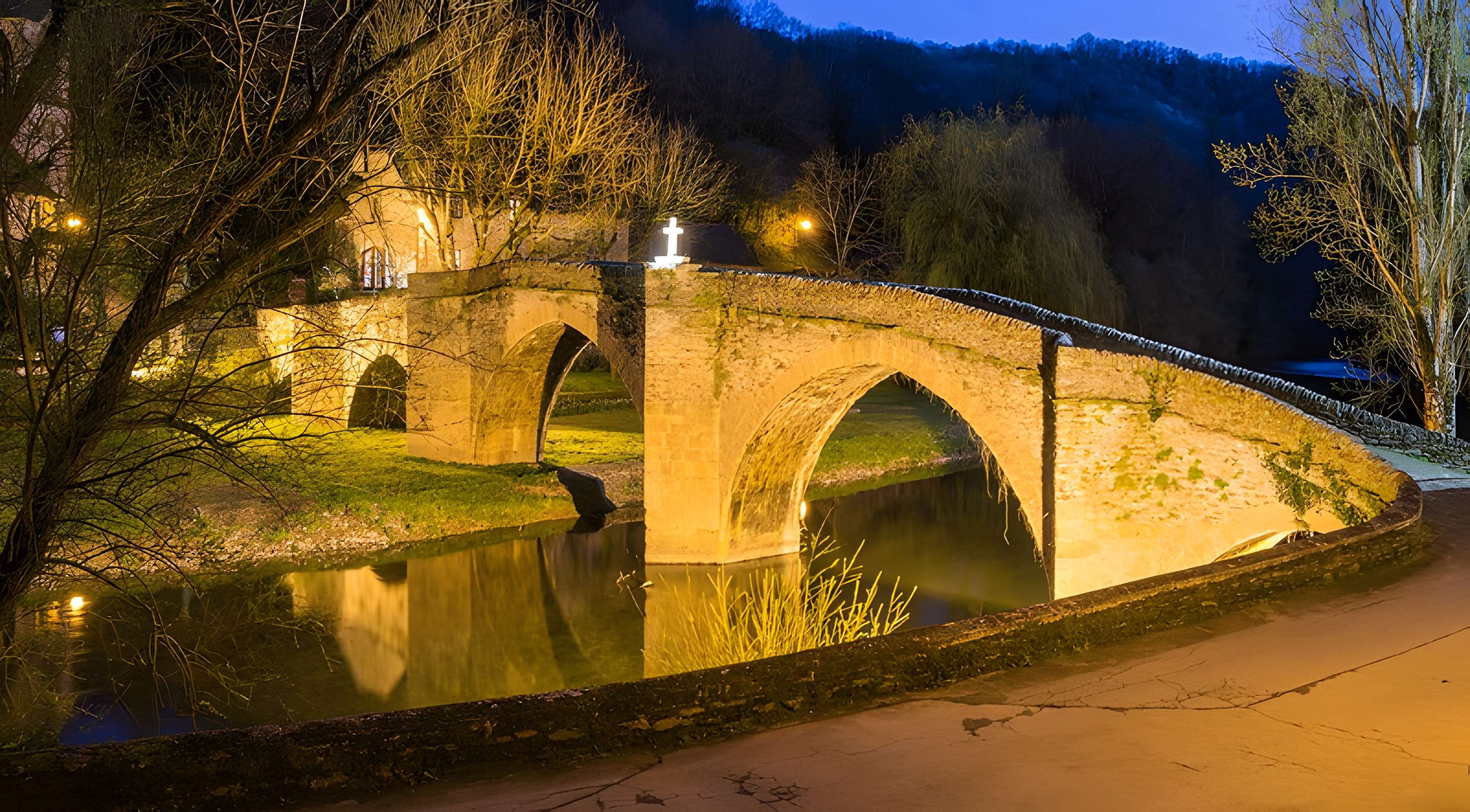 Vieux Pont de Belcastel