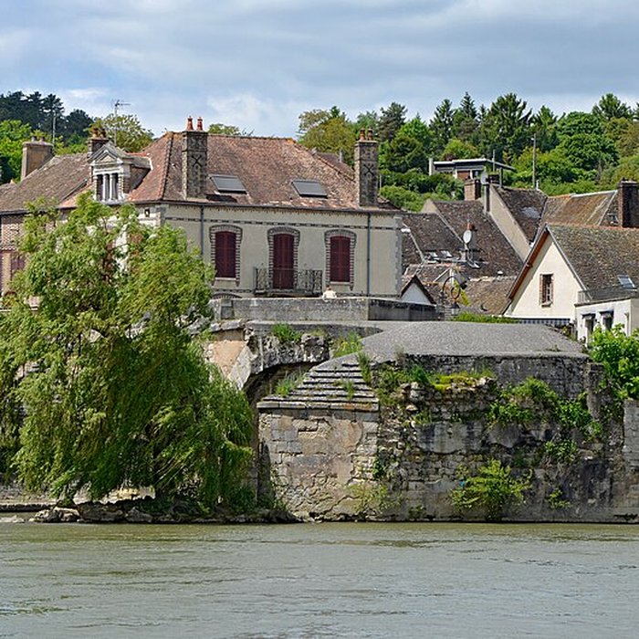 Photo de Vieux pont de Pont-sur-Yonne