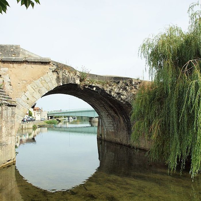 Photo de Vieux pont de Pont-sur-Yonne