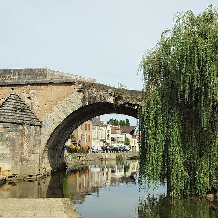 Photo de Vieux pont de Pont-sur-Yonne