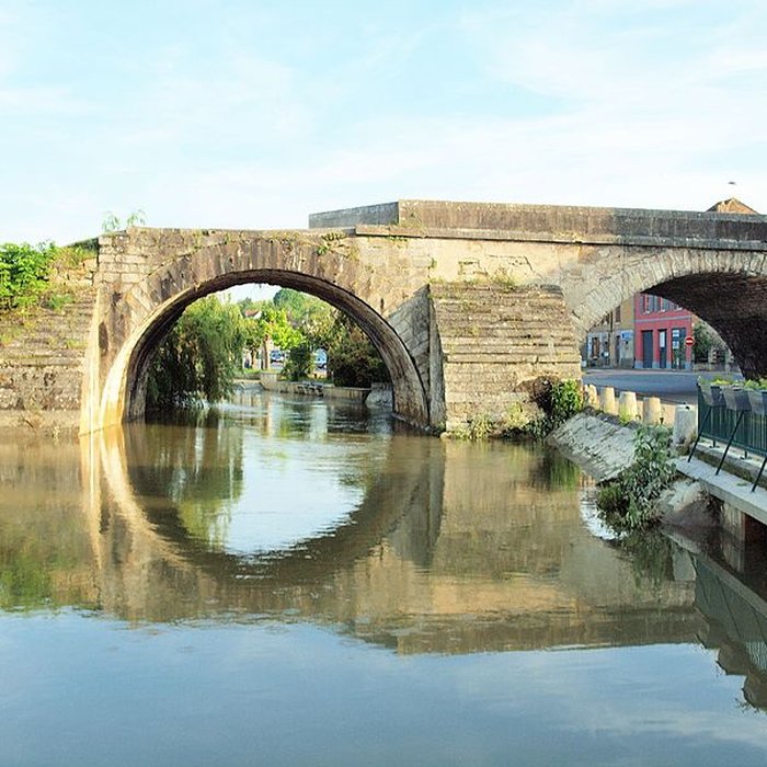 Photo de Vieux pont de Pont-sur-Yonne