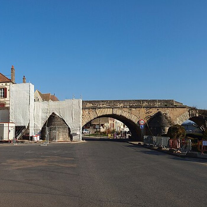 Photo de Vieux pont de Pont-sur-Yonne