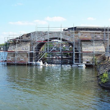 Vieux pont de Pont-sur-Yonne