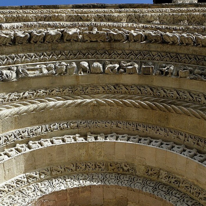Photo de Abbatiale Sainte-Croix de Bordeaux