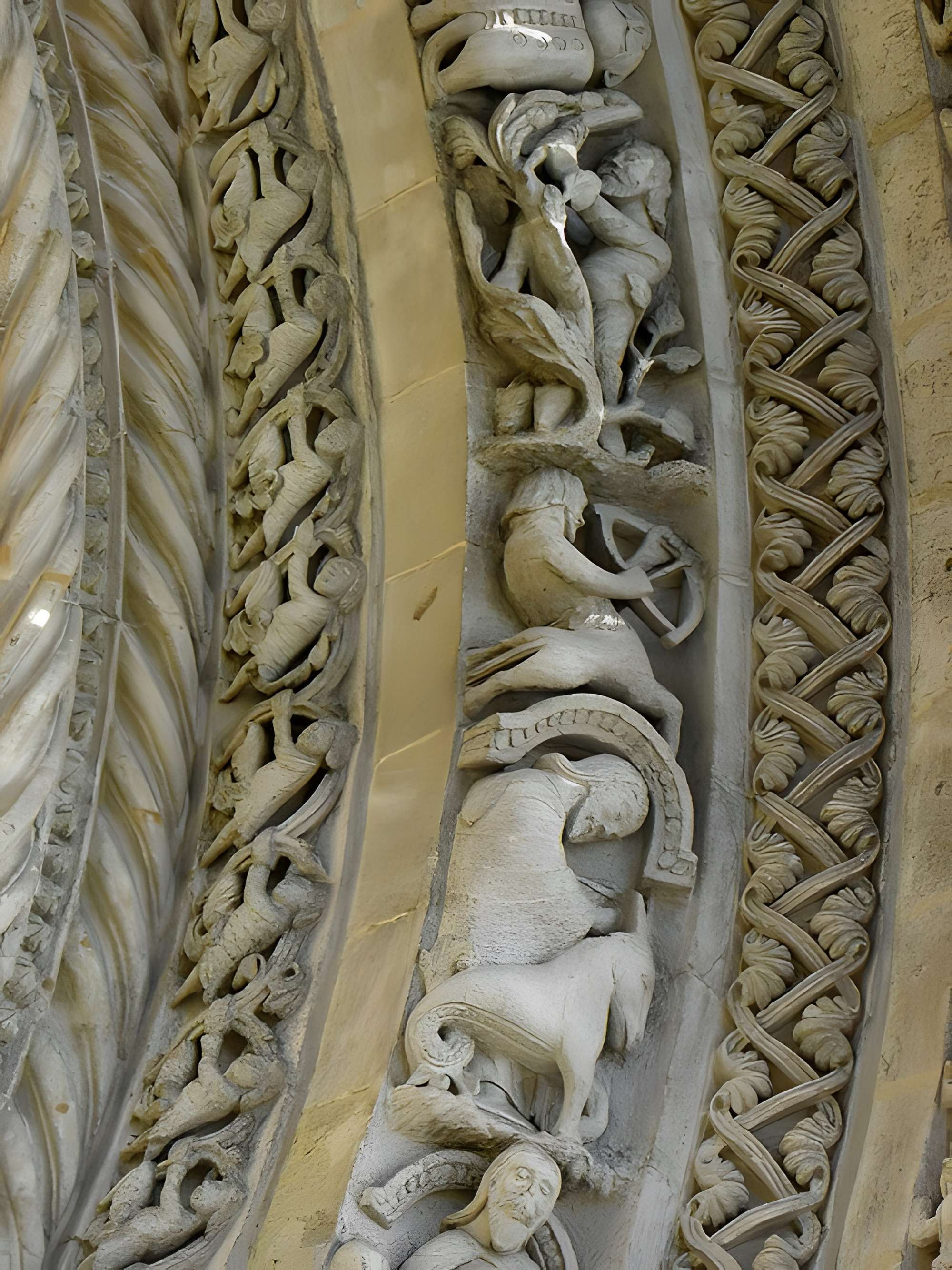 Abbatiale Sainte-Croix de Bordeaux