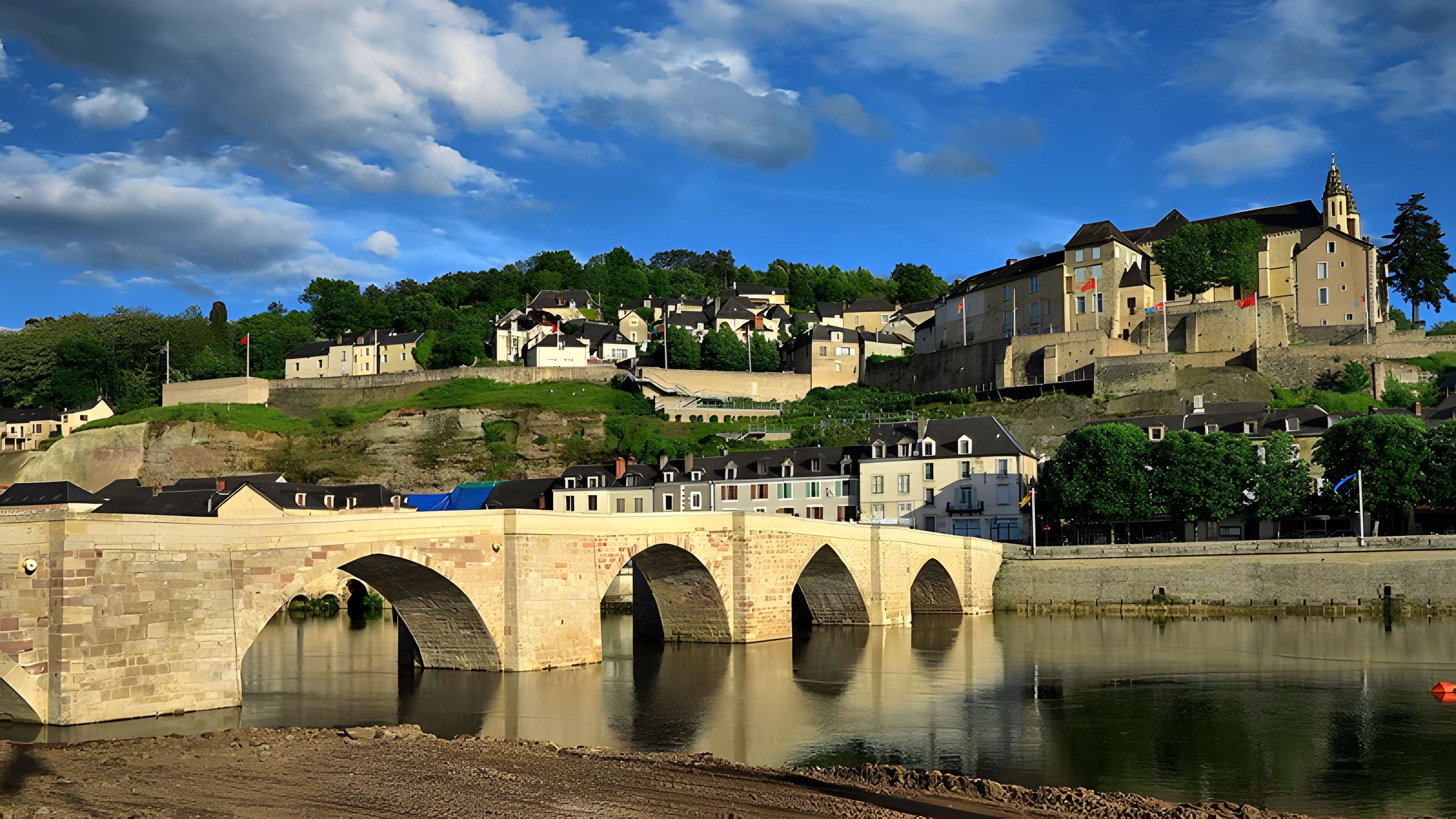 Vieux Pont de Terrasson à Terrasson-Lavilledieu