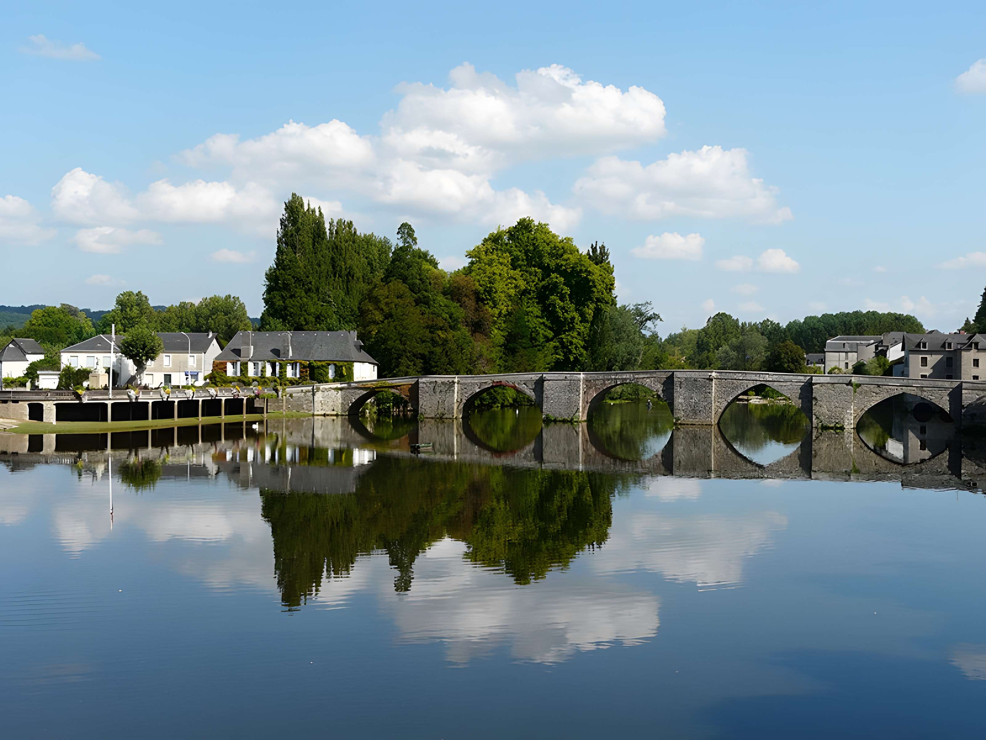 Vieux Pont de Terrasson à Terrasson-Lavilledieu