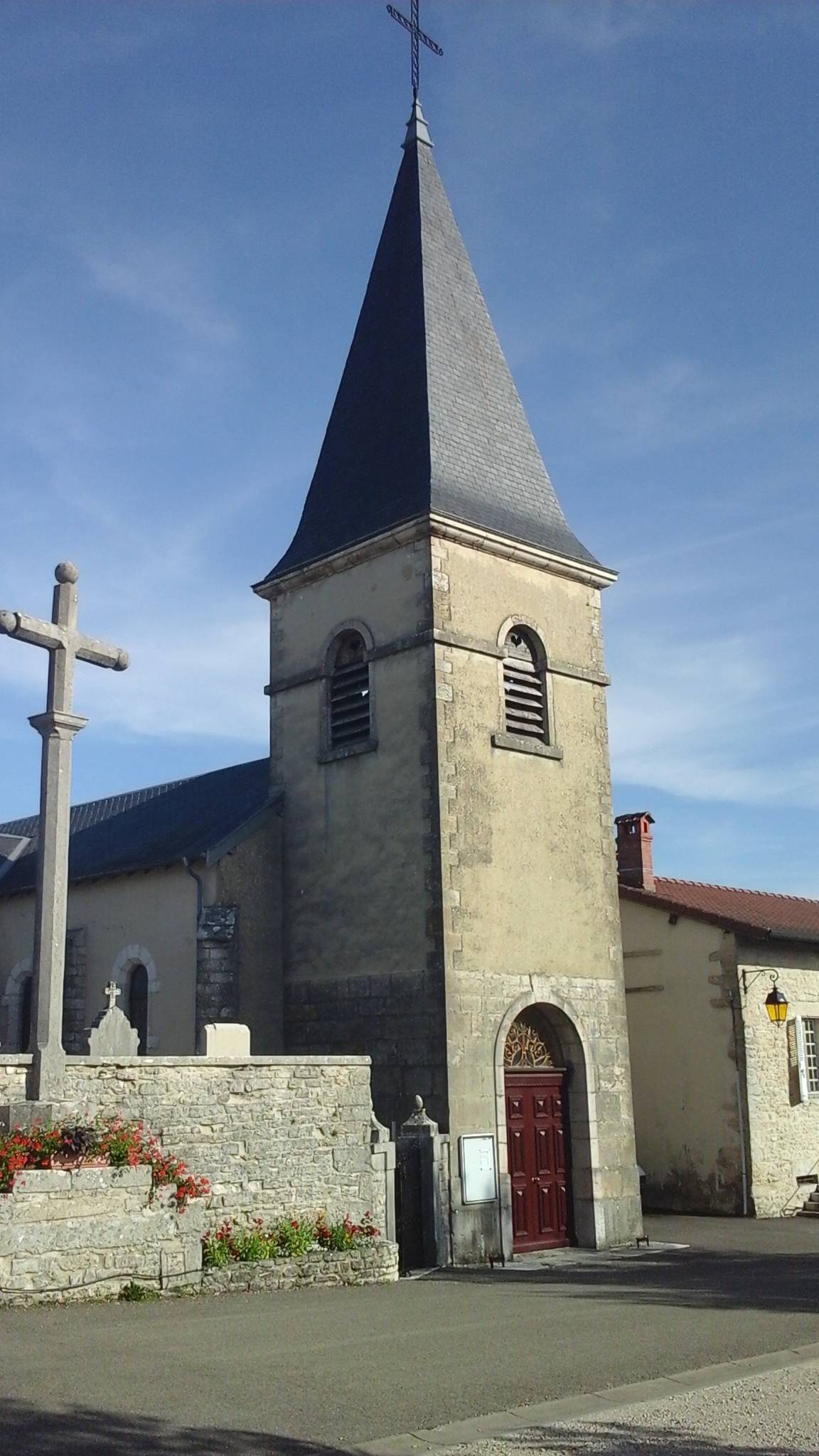 Photo de Église Saint-Léger de Grand-Corent