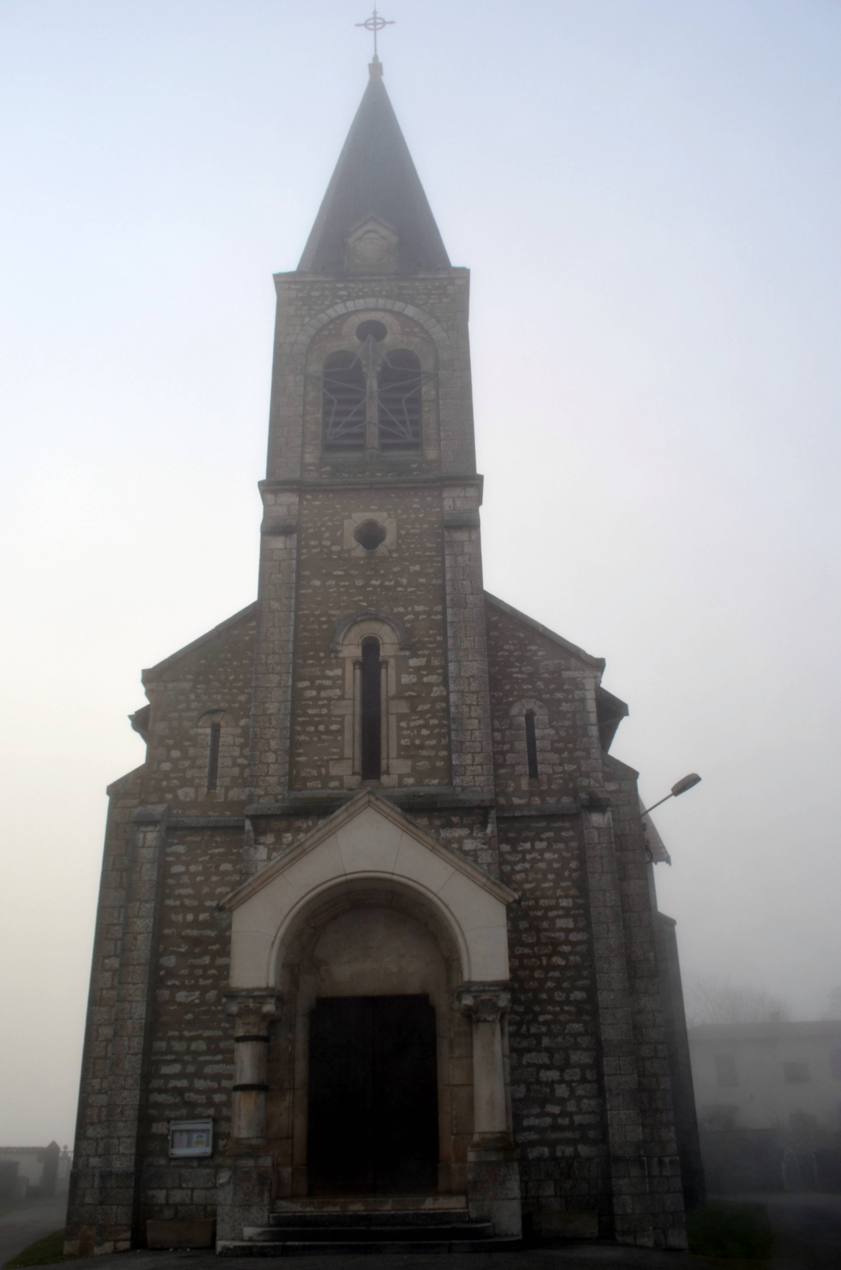 Photo de Église Saint-Pierre de Birieux