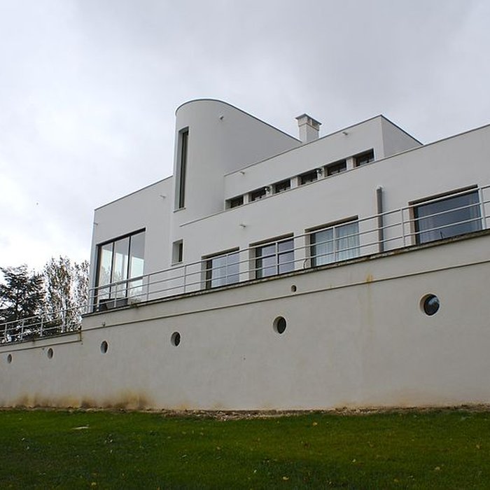 Photo de Villa Paul Poiret à Mézy-sur-Seine