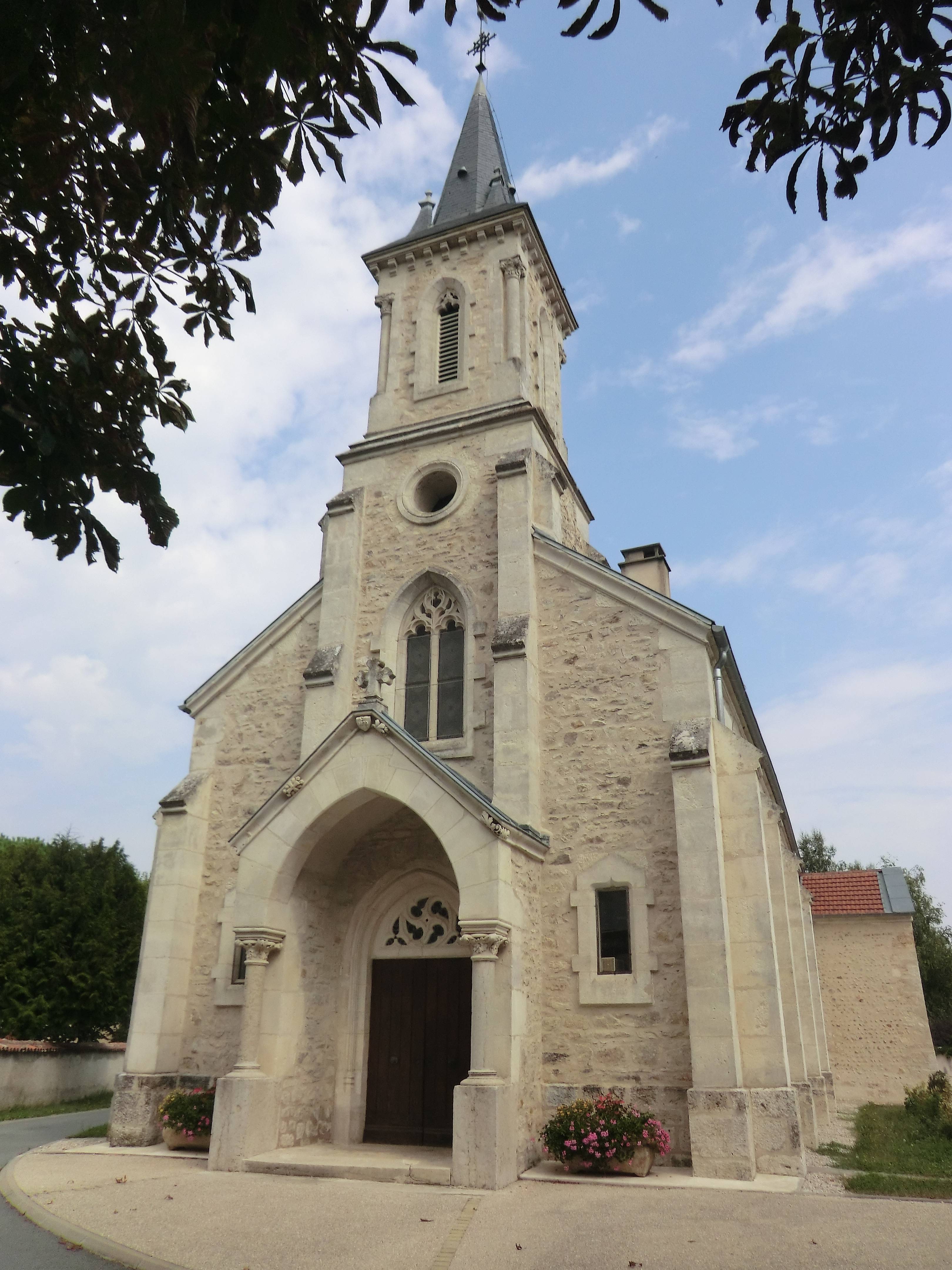 Photo de Kerk van Saint Martin de Joyeux