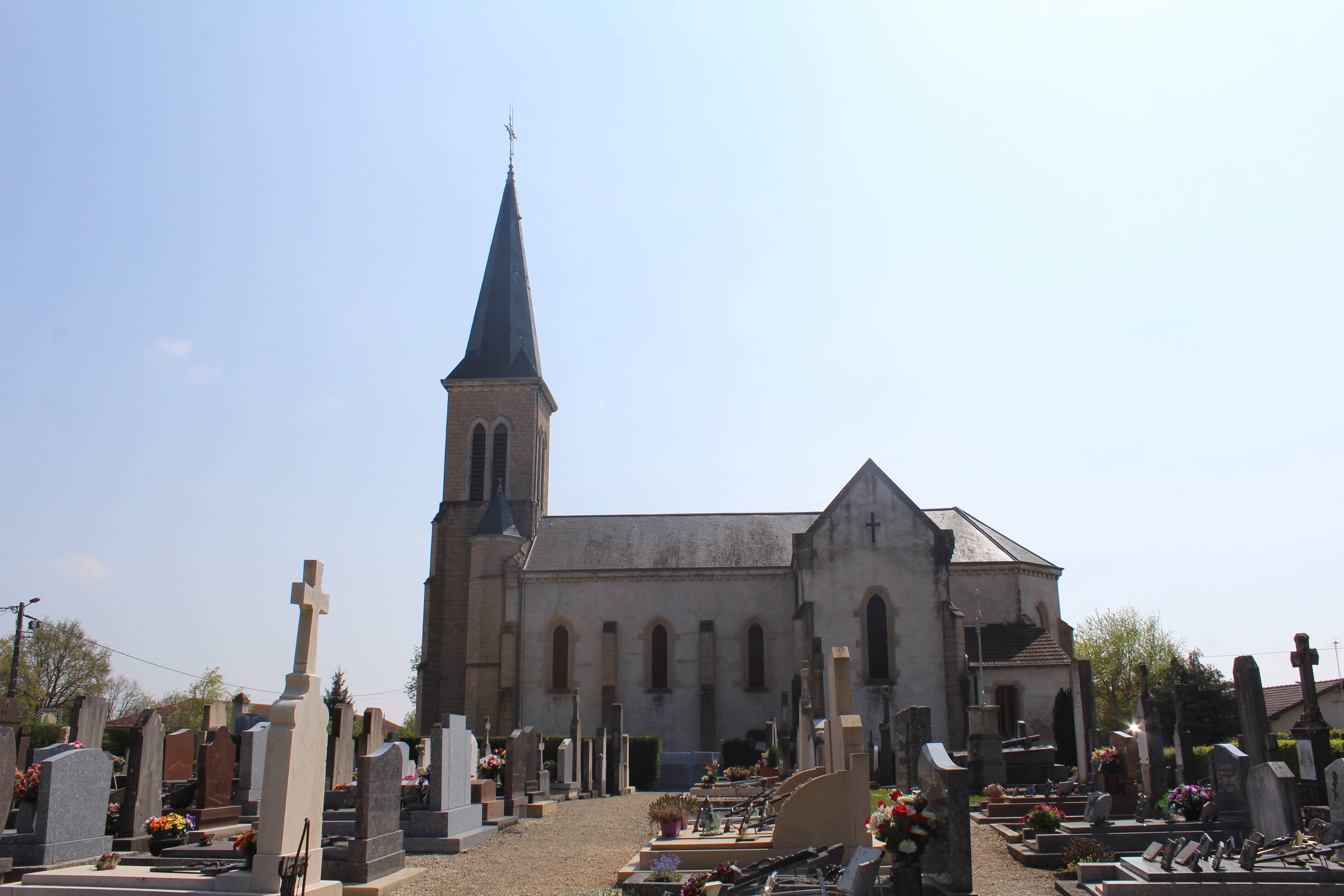 Photo de 塞尔维尼亚特圣巴塞洛缪教堂