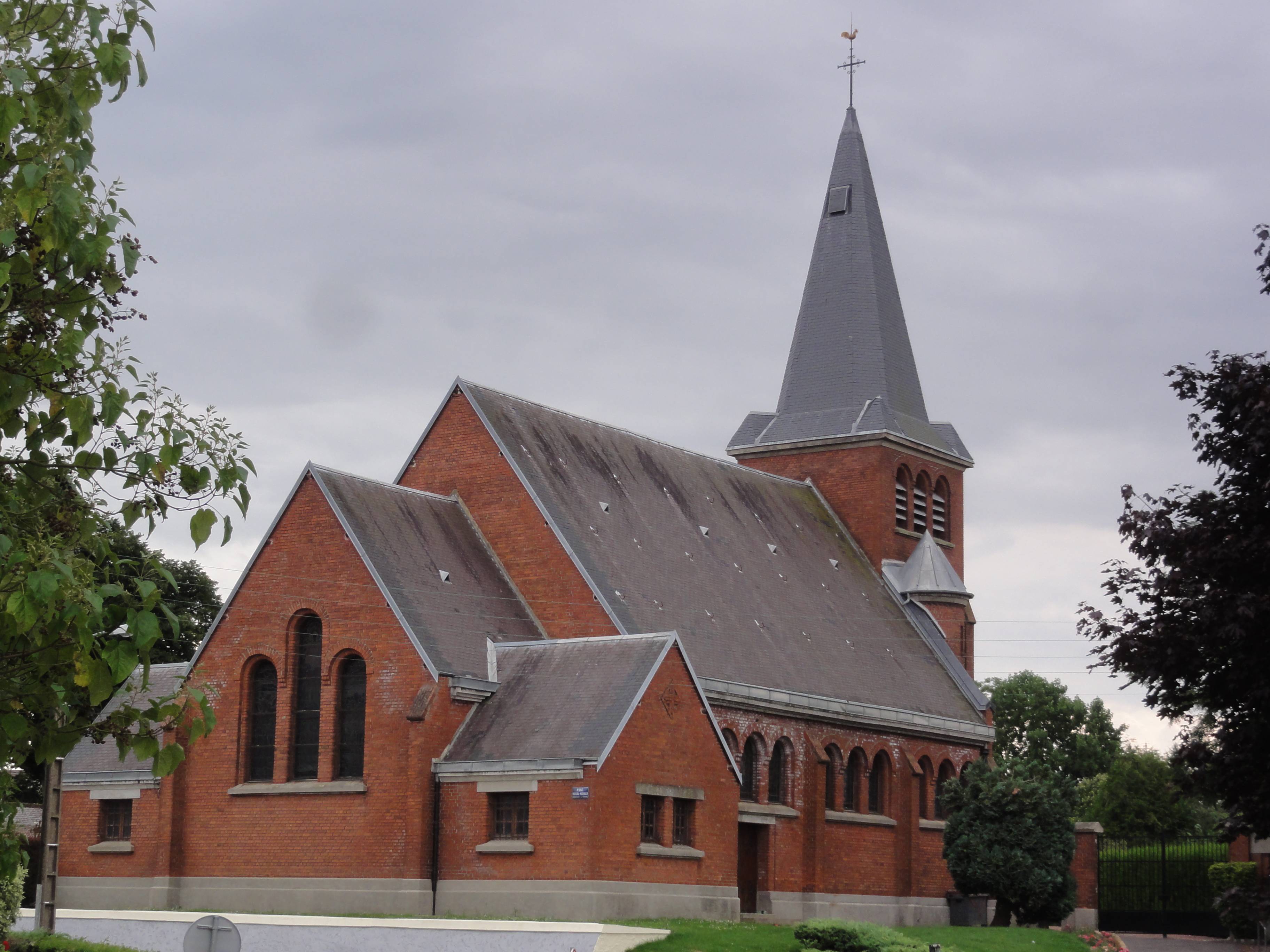 Photo de Église Saint-Quentin d'Amigny-Rouy
