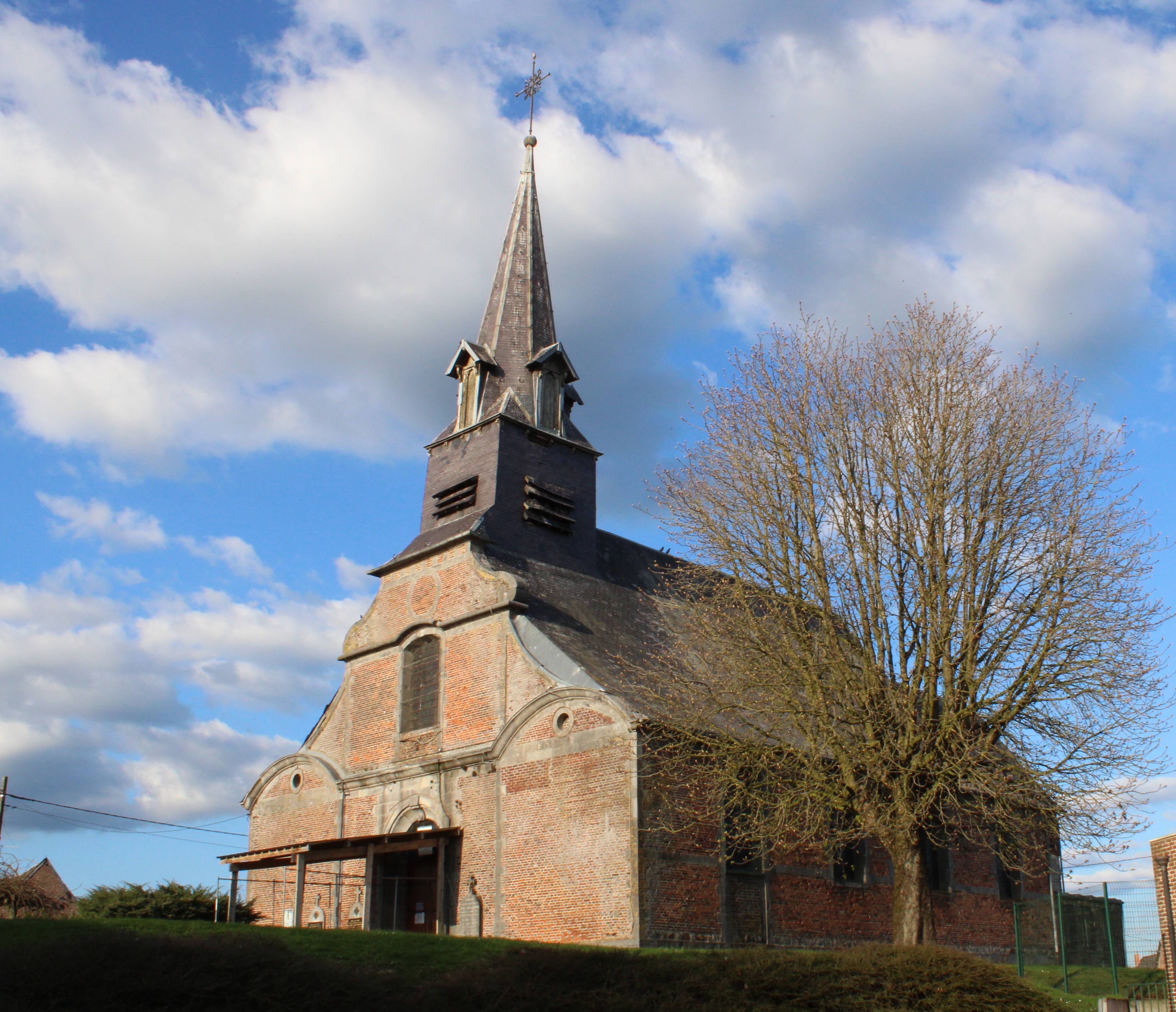 Photo de Iglesia de San Nicolás de Boué