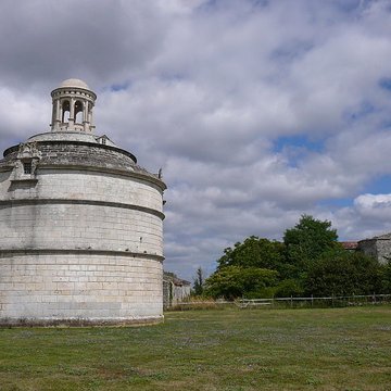 Abbaye de Montierneuf