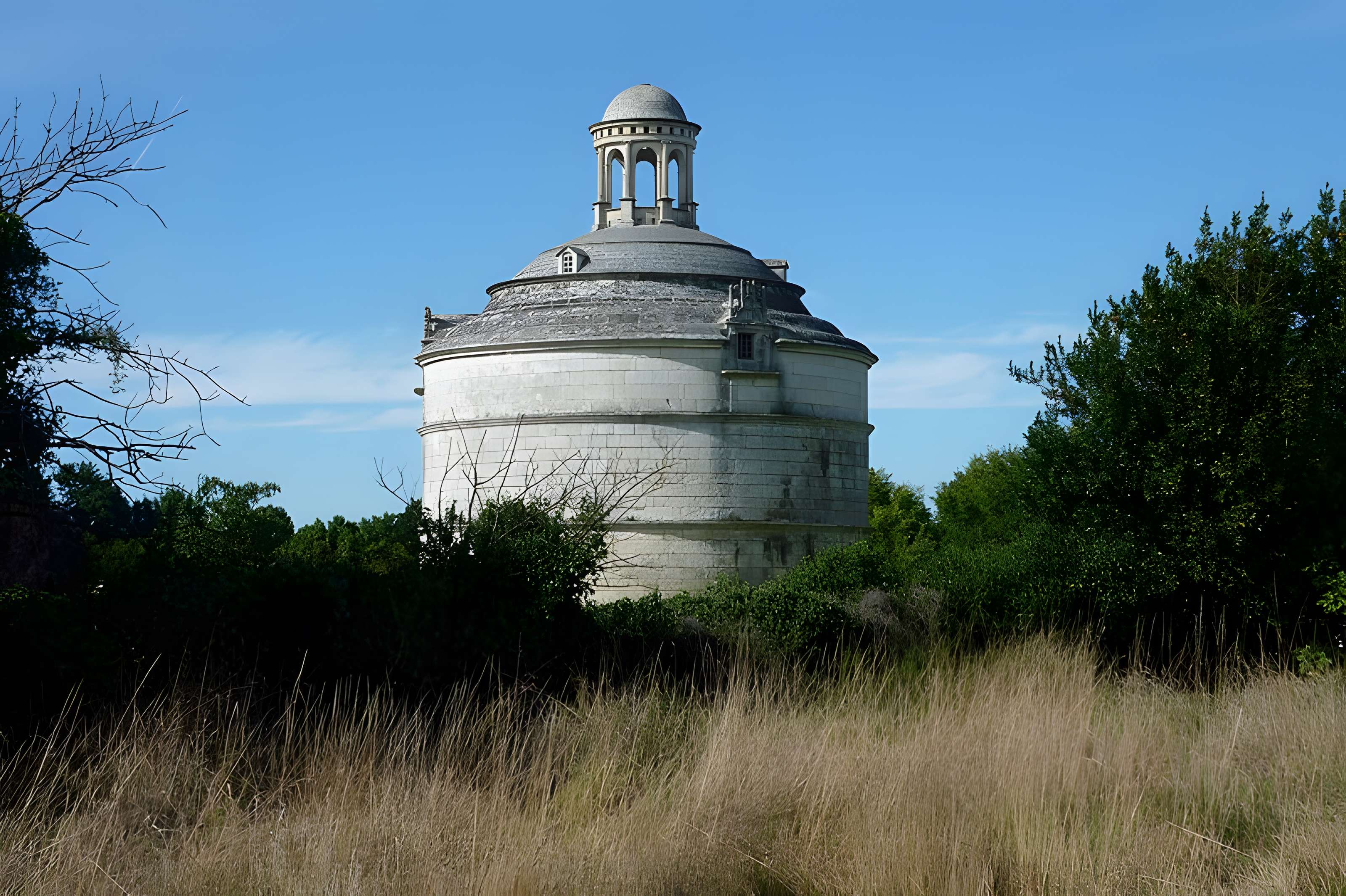 Abbaye de Montierneuf