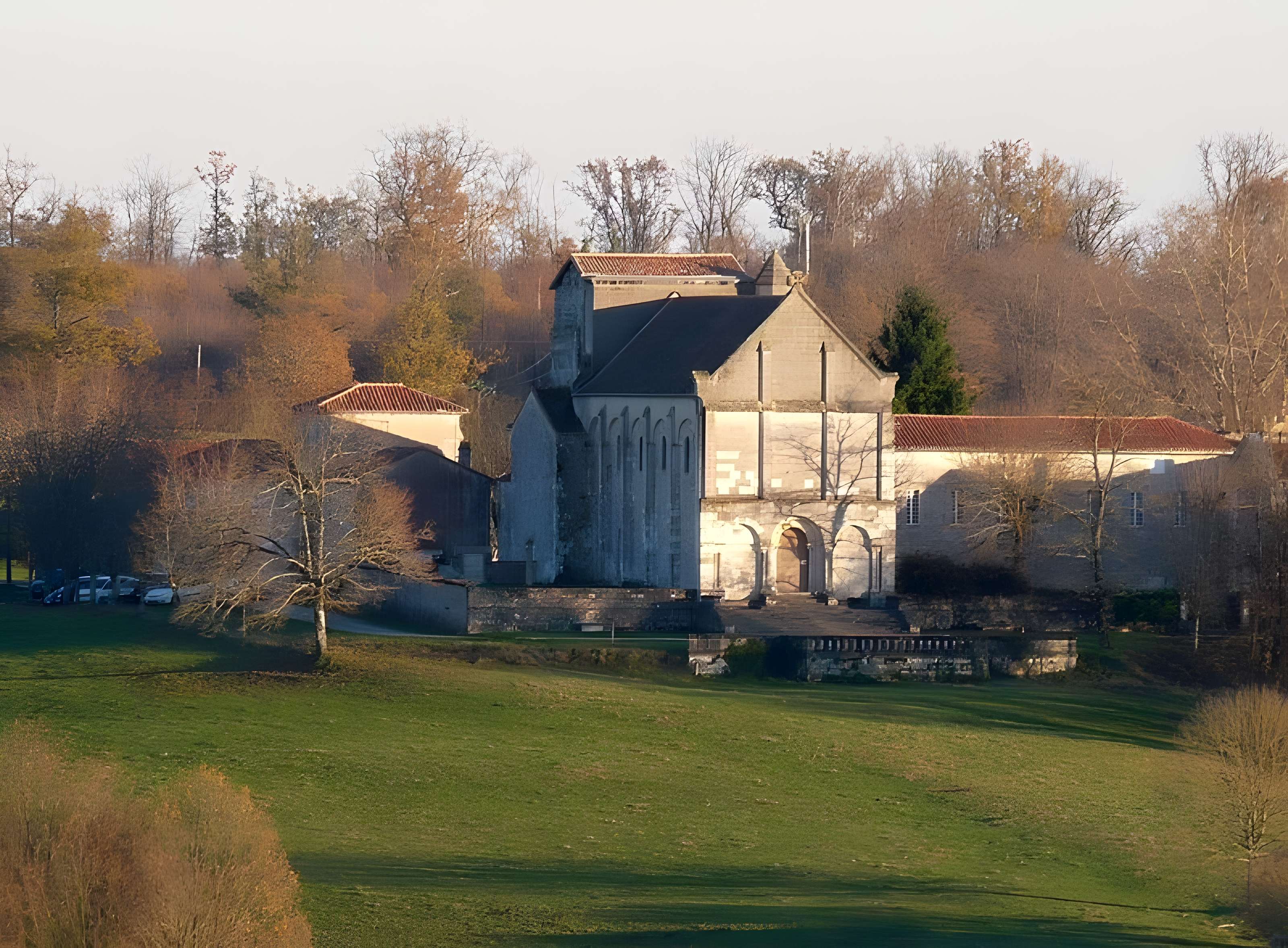 Abbaye de Puypéroux 