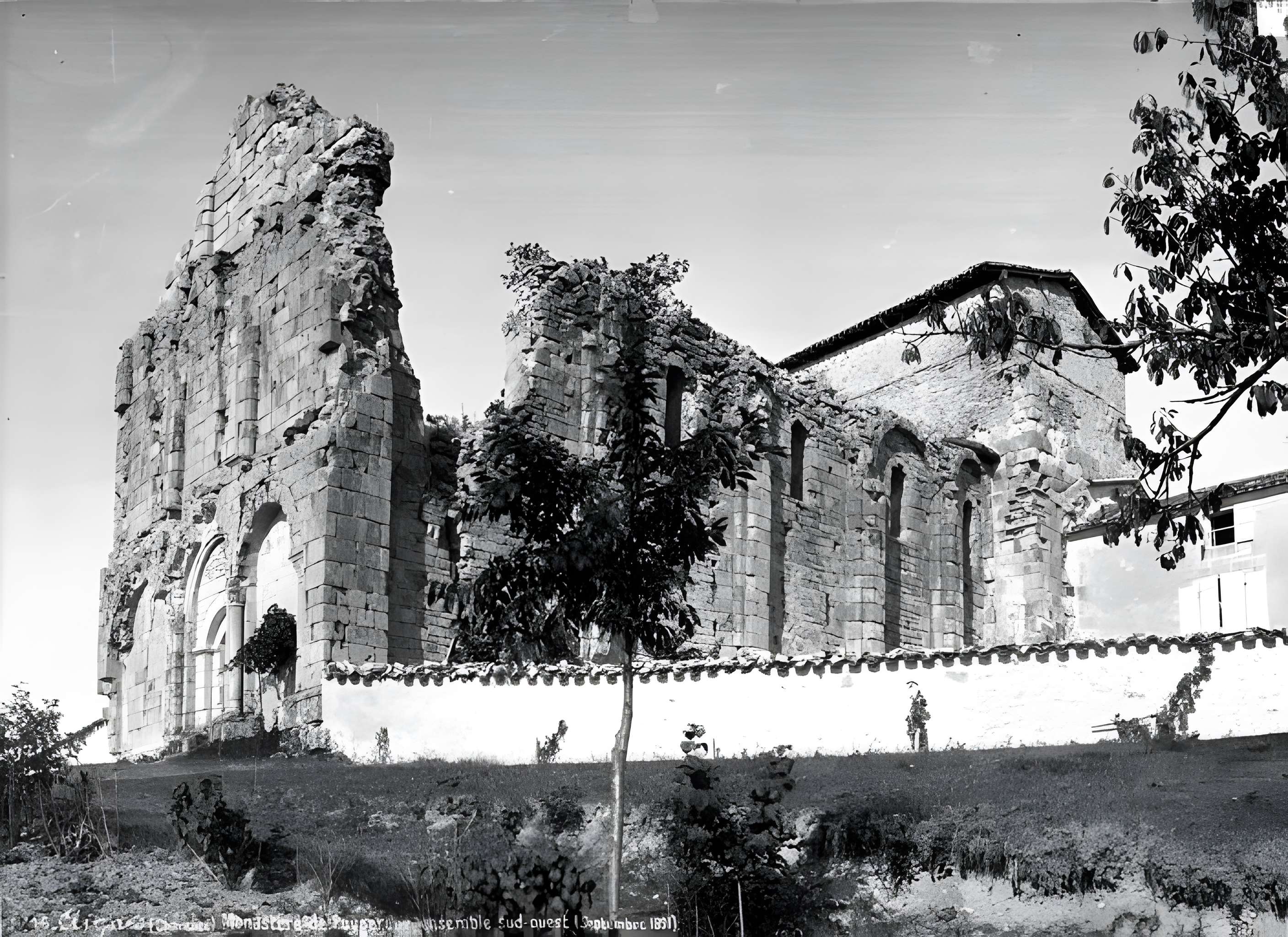 Ancienne abbaye de Puypéroux