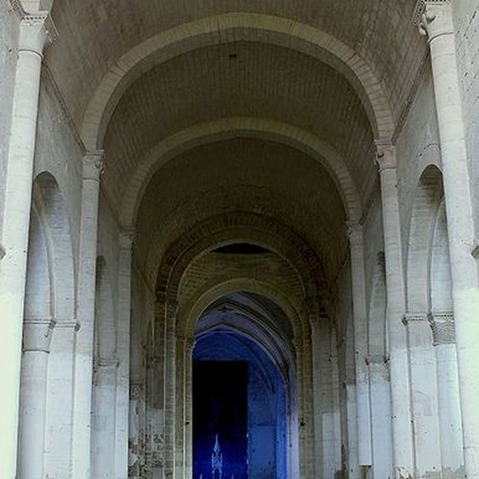Photo de Abbaye de Saint-Amant-de-Boixe