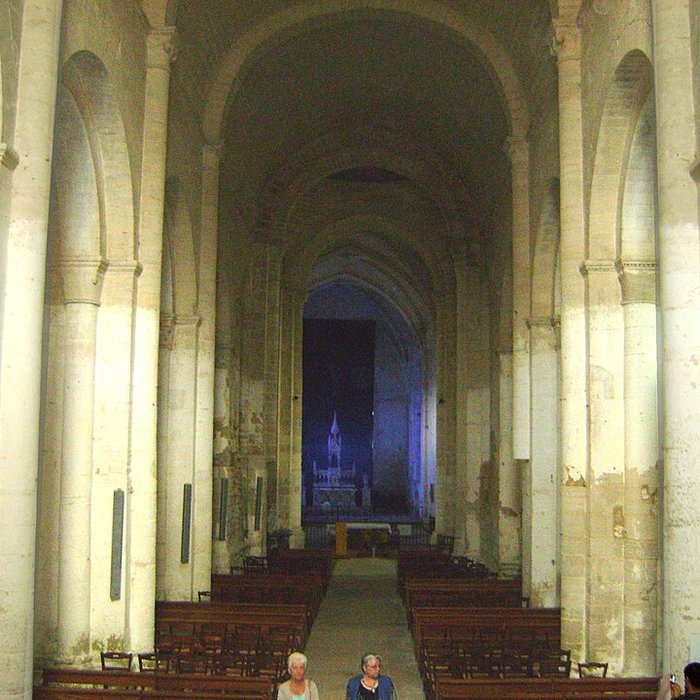 Photo de Abbaye de Saint-Amant-de-Boixe