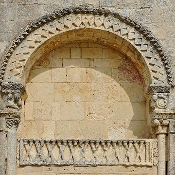 Abbaye de Saint-Amant-de-Boixe