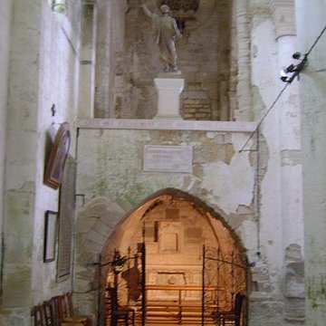 Abbaye de Saint-Amant-de-Boixe