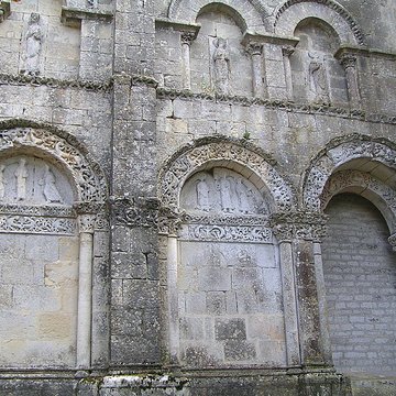Abbaye de Saint-Amant-de-Boixe