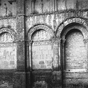 Abbaye de Saint-Amant-de-Boixe