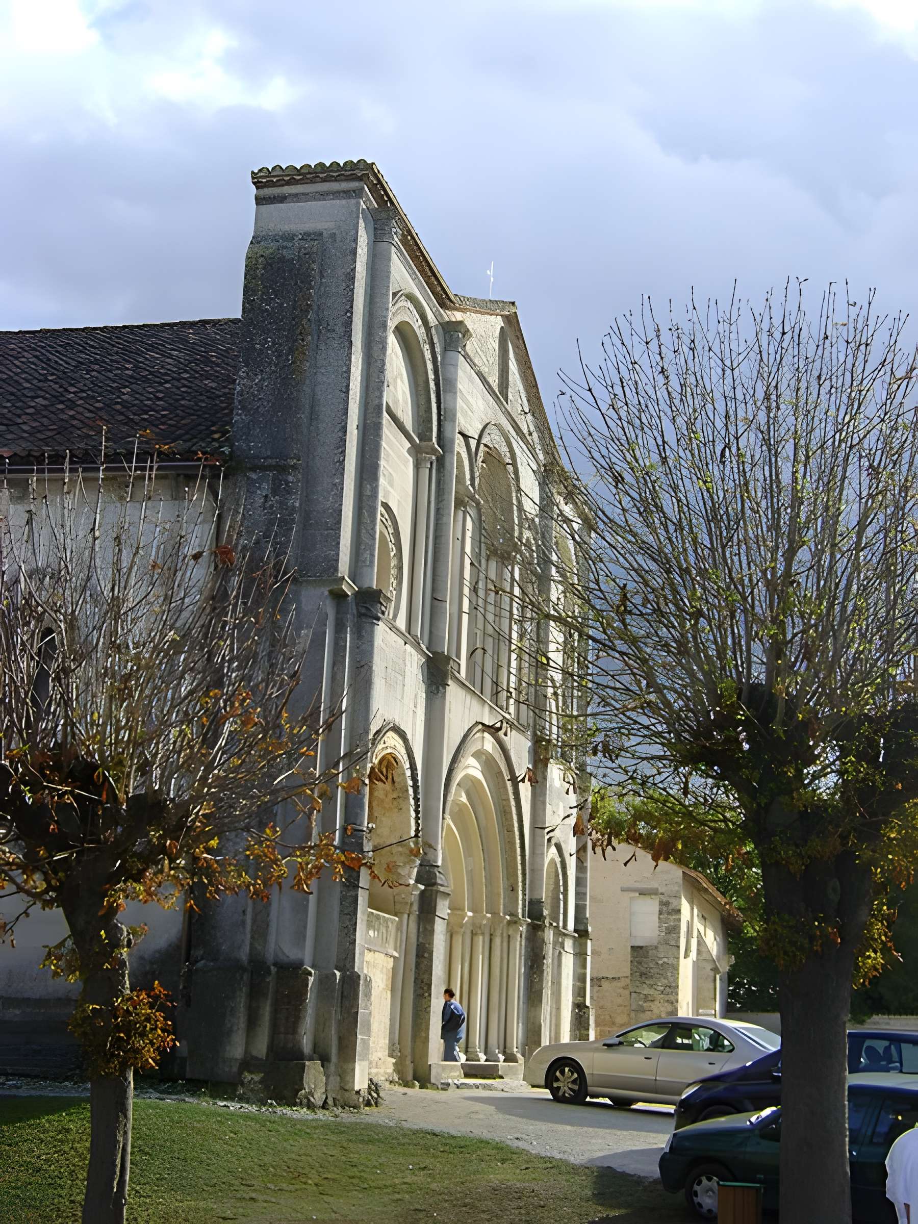 Abbaye de Saint-Amant-de-Boixe